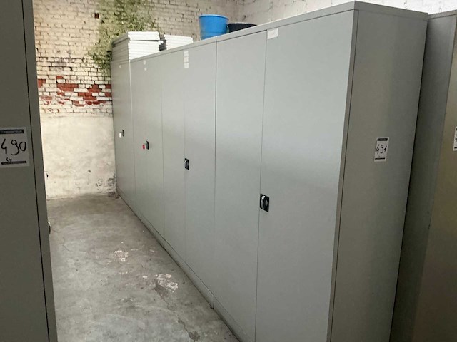2-deurs metalen archiefkast (4x) - afbeelding 2 van  3