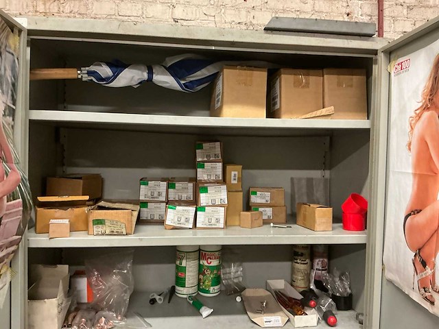 2-deurs metalen archiefkast - afbeelding 3 van  5