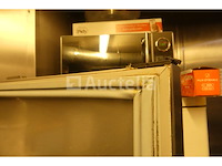 2-deurs roestvrijstalen koelkast merk en model onleesbaar - afbeelding 7 van  8