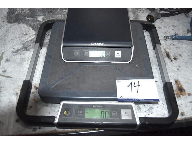 2 digitale weegschalen - afbeelding 1 van  3