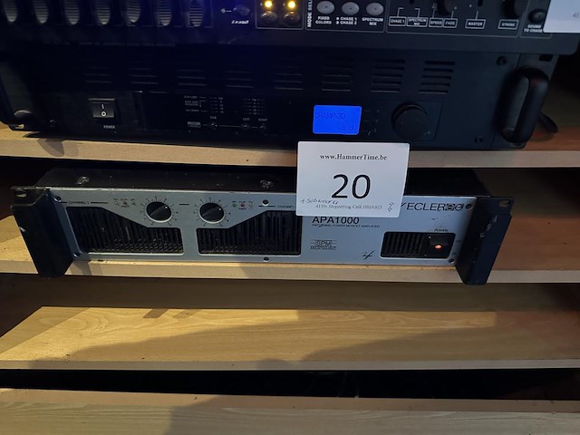 2 div amplifiers wo ecler apa1000 en aparte - afbeelding 1 van  4