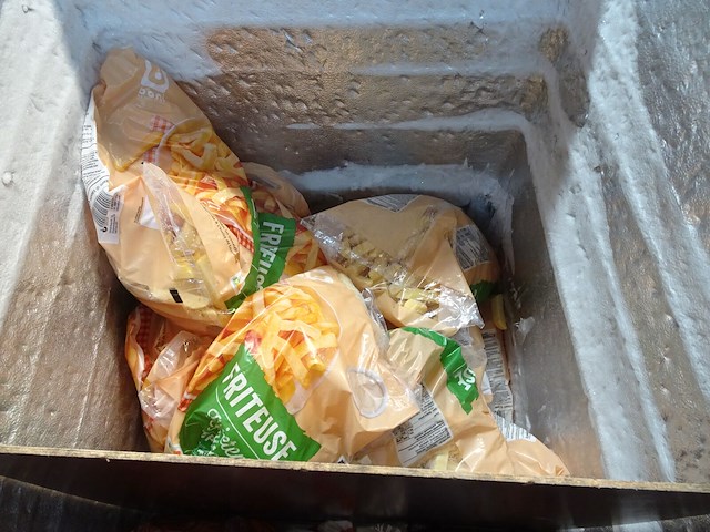 2 diverse bakdiepvriezers + inhoud - afbeelding 4 van  5