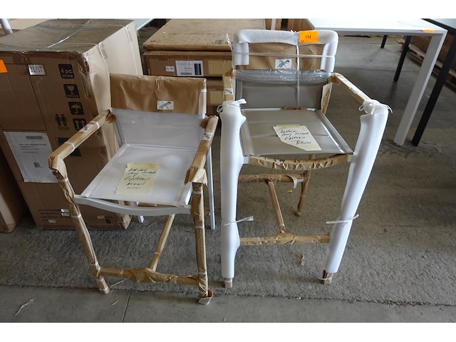 2 diverse barstoelen diphano - afbeelding 1 van  7