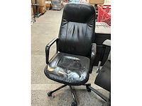 2 diverse bureaustoelen waaronder ahrend - afbeelding 3 van  10