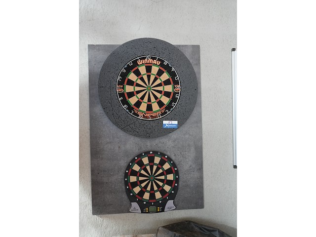 2 diverse dartsborden - afbeelding 1 van  3