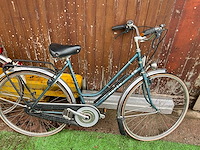 2 diverse fietsen - afbeelding 1 van  6