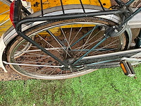 2 diverse fietsen - afbeelding 2 van  6