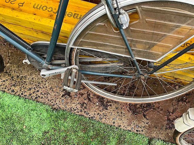 2 diverse fietsen - afbeelding 3 van  6