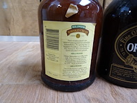 2 diverse flessen alcoholische drank - afbeelding 3 van  3