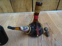 2 diverse flessen alcoholische drank - afbeelding 4 van  4