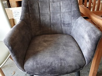 2 diverse indoorstoelen - afbeelding 3 van  3