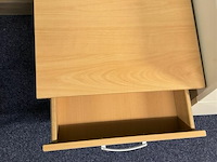 2 diverse nachtkastjes - afbeelding 3 van  5