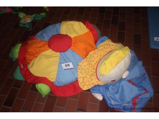 2 diverse zitzakken - afbeelding 1 van  1