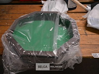 2 dobbelsteenbakken - afbeelding 2 van  2