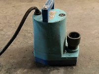 2 dompelpompen - afbeelding 3 van  4