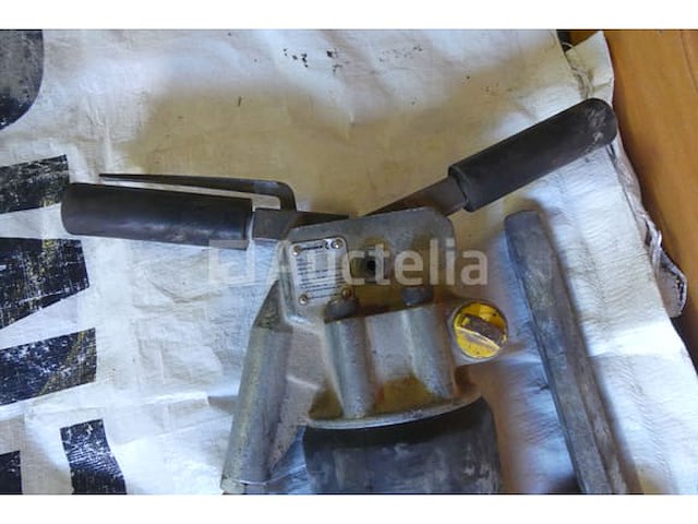 2 doosan pneumatische chippers - afbeelding 7 van  7