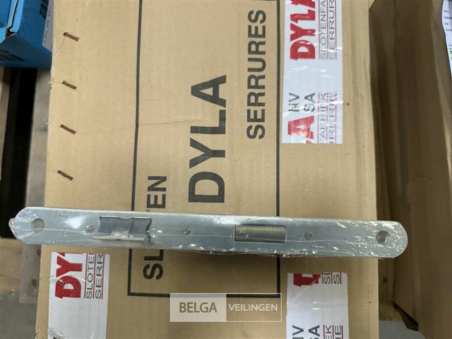 ± 2 dozen dyla sloten - afbeelding 2 van  3