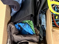2 dozen, inh. partij div. kleding en huisdieren toebehoren - afbeelding 2 van  3