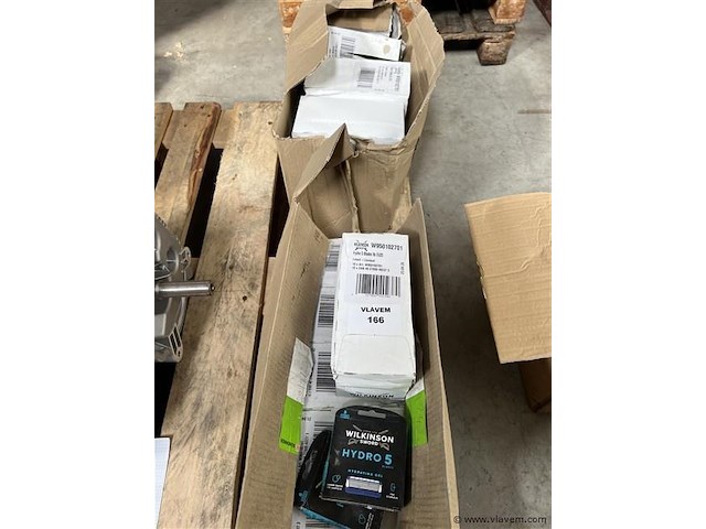 2 dozen, inh. partij scheermesjes - afbeelding 2 van  3