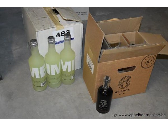 2 dozen inh. vodka met muntsmaak, meimmi, 70cl; sloe gin, 6 o'clock gin - afbeelding 1 van  3