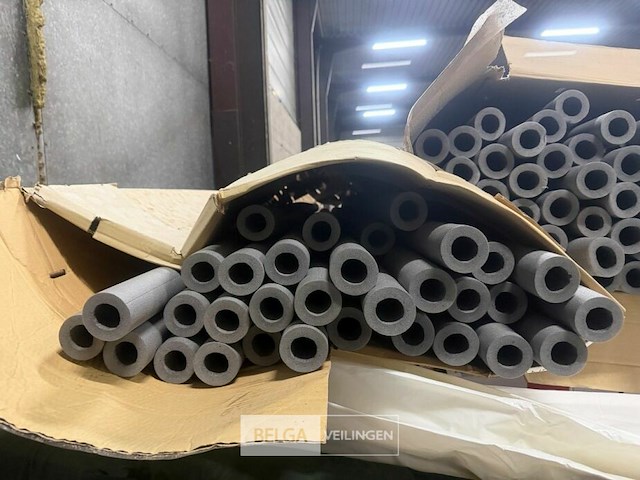 2 dozen met buisisolatie - afbeelding 2 van  3