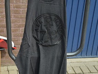 2 dozen met ca. 100 stuks mouwloze t-shirts zwart maat l (nieuw) - afbeelding 3 van  7