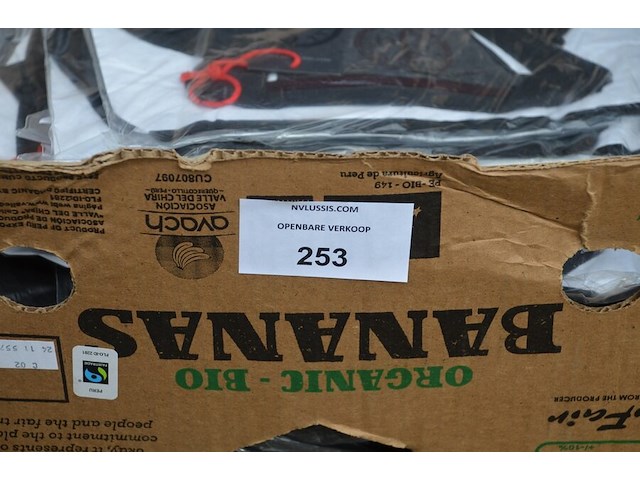 2 dozen met ca. 100 stuks mouwloze t-shirts zwart maat l (nieuw) - afbeelding 5 van  7