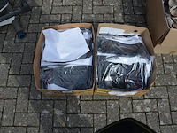 2 dozen met ca. 100 stuks mouwloze t-shirts zwart maat m (nieuw)