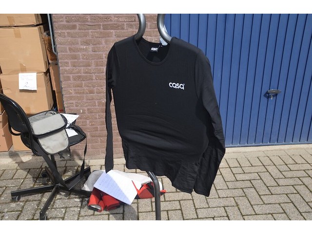 2 dozen met ca. 72 t-shirts lange mouw maat l en m - afbeelding 2 van  6
