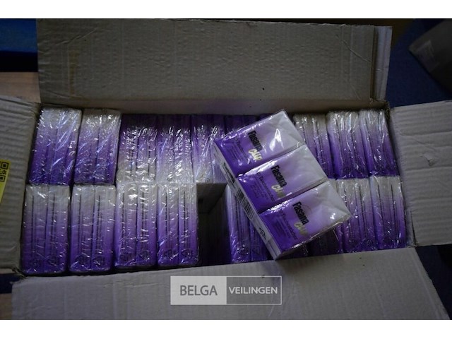 2 dozen papieren zakdoeken - afbeelding 1 van  3