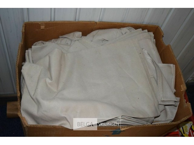 2 dozen tafellakens - afbeelding 2 van  2