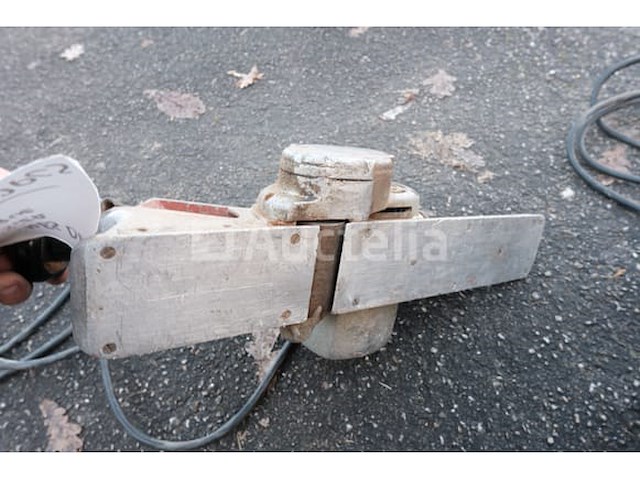 2 draagbare houtbewerkingsmachines - afbeelding 8 van  9