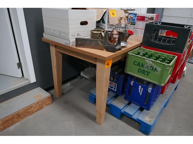 2 eetkamertafels - afbeelding 1 van  3