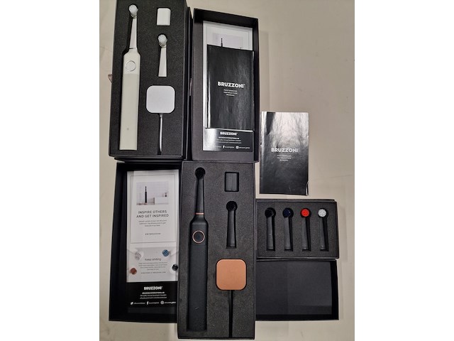 2 electrische tandenborstels bruzzoni - afbeelding 1 van  7