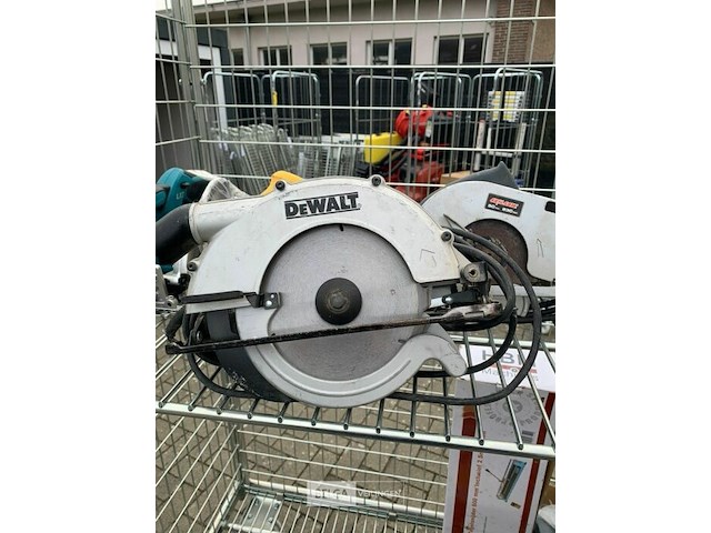 2 elektrische handzagen - afbeelding 1 van  1