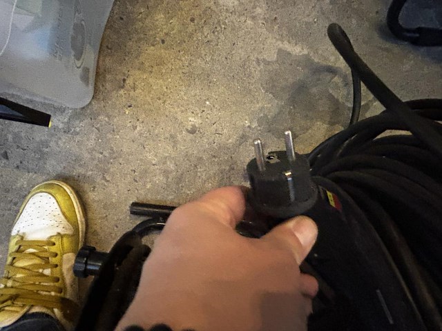 2 elektrische kabelhaspels - afbeelding 4 van  4