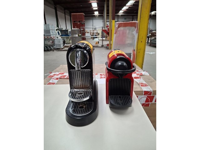 2 espressomachines - afbeelding 1 van  3
