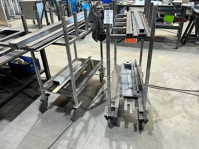 2-etagekar (2x) - afbeelding 1 van  3