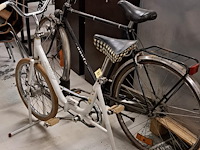 2 fietsen - afbeelding 1 van  2