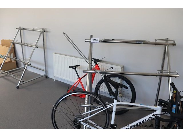 2 fietsenrekken bicisupport - afbeelding 1 van  2