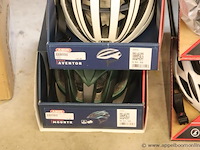 2 fietshelmen abus aventor s en mountk m - afbeelding 2 van  2
