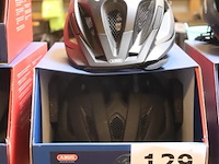 2 fietshelmen abus urban-3,0 - afbeelding 1 van  2