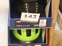 2 fietshelmen abus urban hyban 2,0 led , mmat m en l - afbeelding 1 van  2