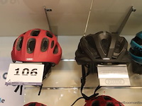 2 fietshelmen abus - afbeelding 1 van  1