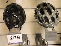 2 fietshelmen abus - afbeelding 1 van  1
