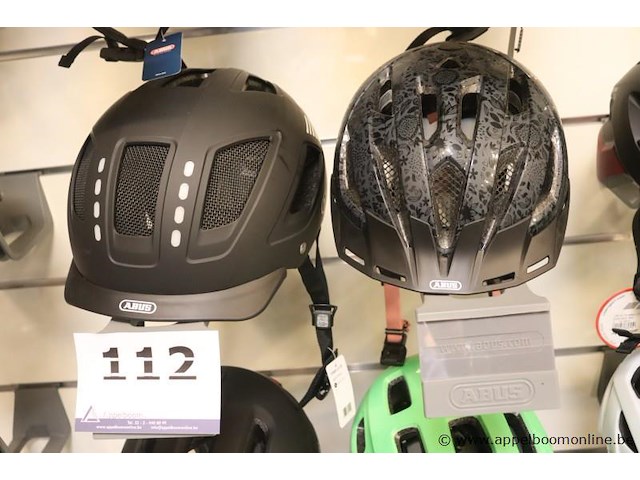 2 fietshelmen abus - afbeelding 1 van  1