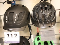 2 fietshelmen abus - afbeelding 1 van  1