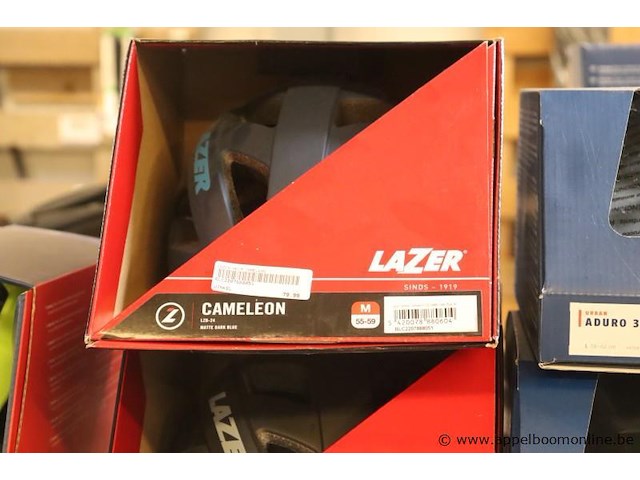 2 fietshelmen lazer camelaon maat m - afbeelding 2 van  2