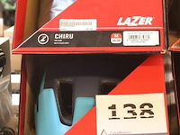 2 fietshelmen lazer chiru maat m - afbeelding 1 van  2