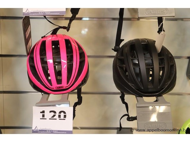 2 fietshelmen wo abus - afbeelding 1 van  1